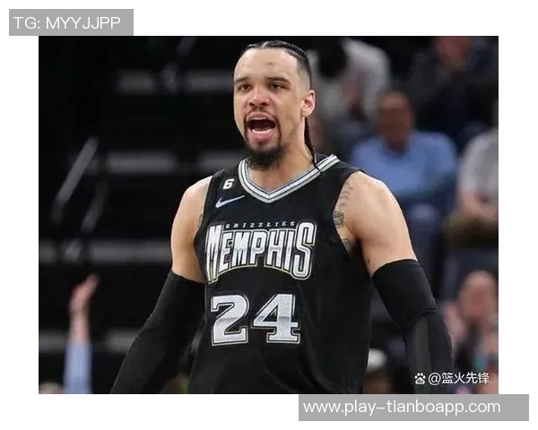 布克出手次数偏少狄龙呼吁他应更加自信展现得分能力 布克出手次数偏少狄龙呼吁他应更加自信展现得分能力