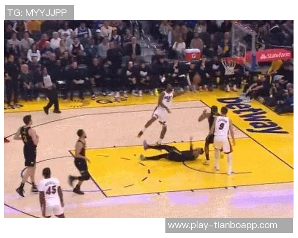 维金斯上半场表现抢眼9投4中斩获10分未用计算器展现实力